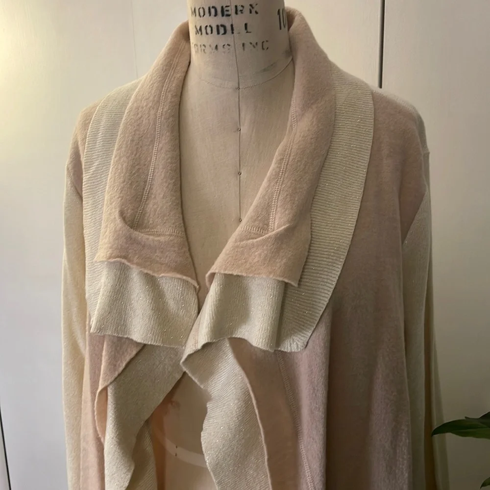 Chico’s long sleeve double layer Margie cardigan sweater (size 3) in san…
